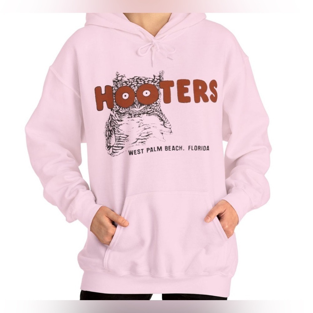 NWT Women’s Hooters Clearwater ‘The Original’ Pastel Tie-Dye hoodie,  small, NWT